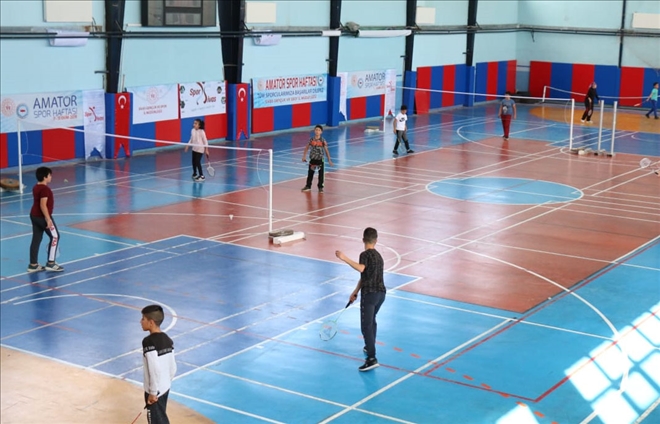 Badminton Müsabakaları Yapıldı