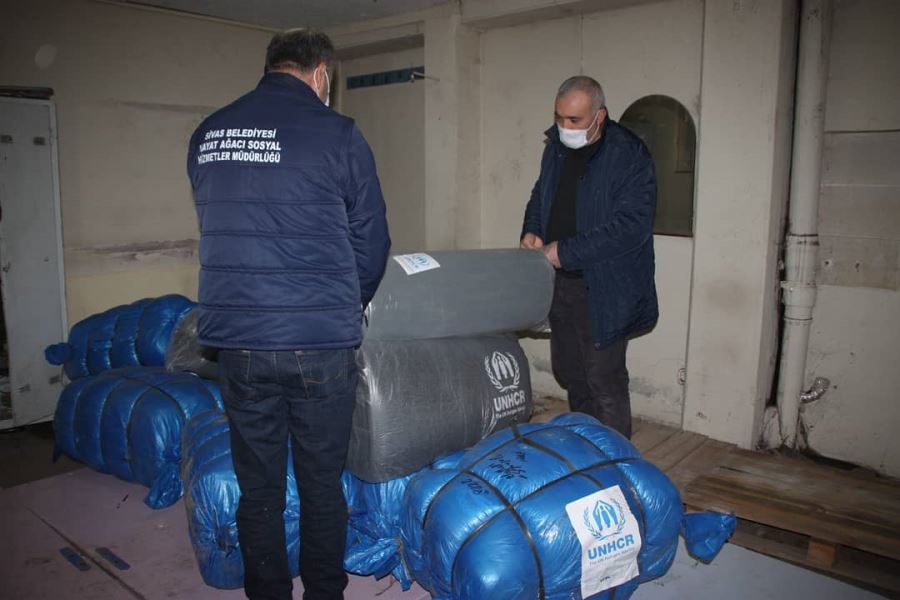 BM Sivas’ta yardım dağıttı