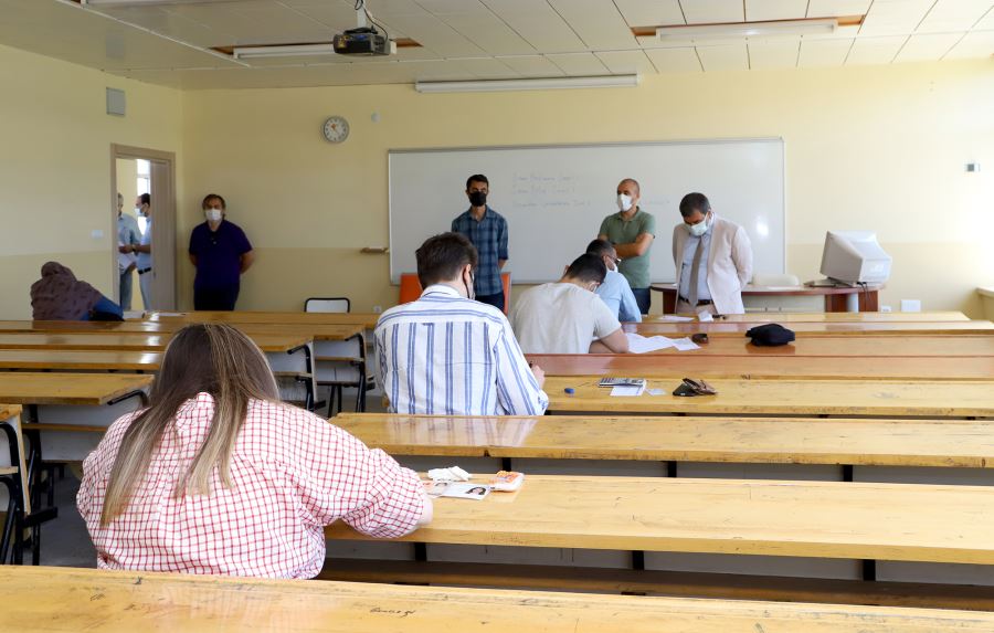  SBTÜ’de Öğrenci Seçme Sınavı Yapıldı