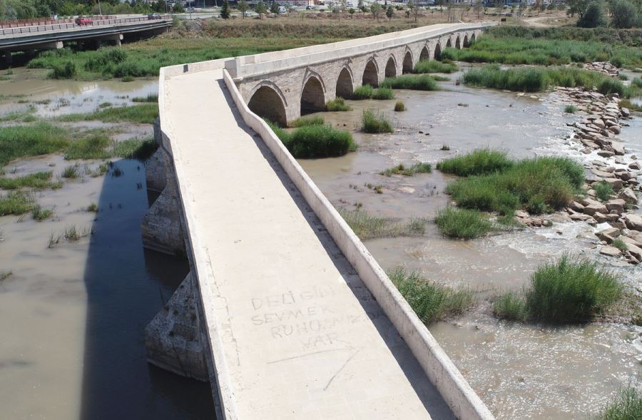 Tarihi Köprüler Asırlardır Ayakta
