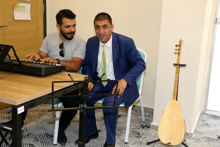 Sivas'ta Engelliler Atlı Terapi Ve Kurslarla Moral Depoluyor