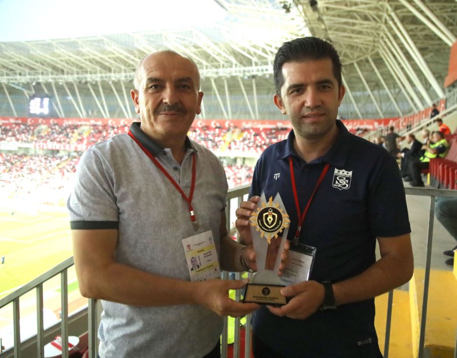 Sivasspor’a Özel Ödül