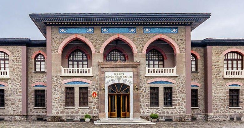 Kapadokya Üniversitesi Araştırma Görevlisi ve Öğretim Görevlisi alım ilanı