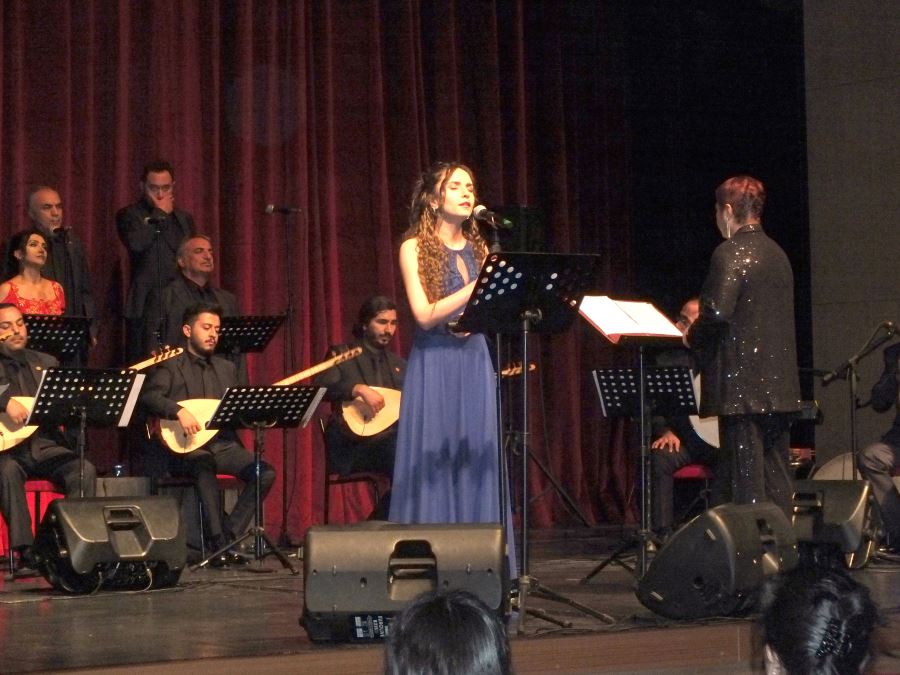 Sivas'ta THM korosundan Türkülerin Dili Konseri