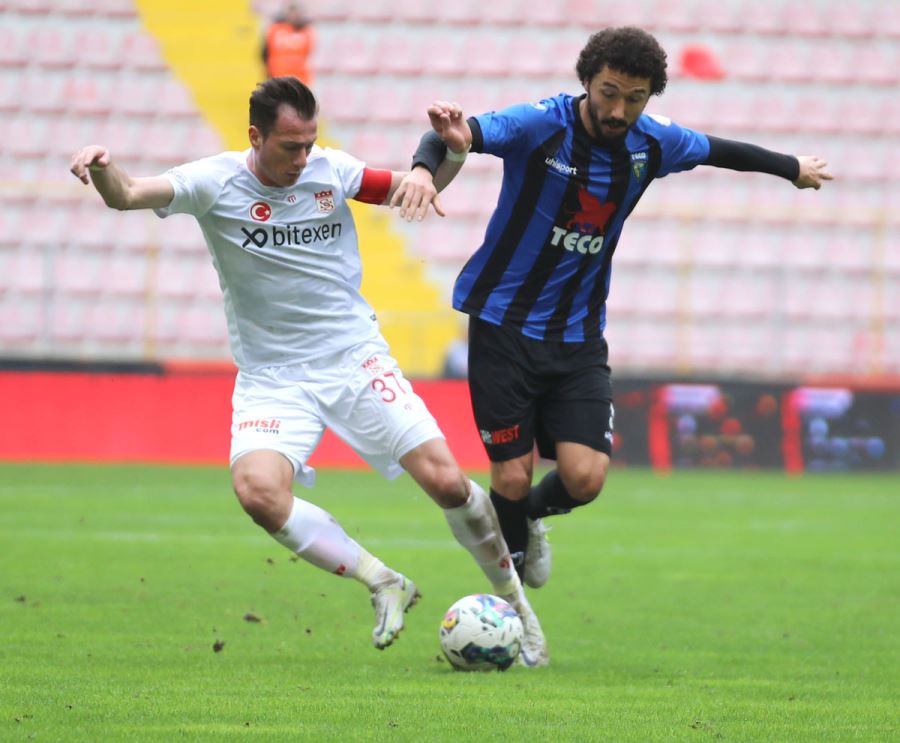 Kaptan Hakan Arslan Gollerine Devam Ediyor Sivas Haberleri