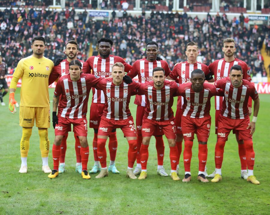 Sivasspor Kupada Yarı Finalde