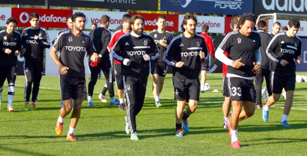 Beşiktaş Sivas´a 13 Eksikle Geliyor