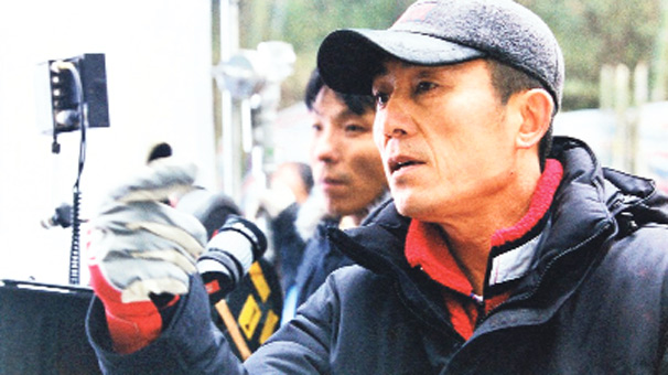 Çinli yönetmene yedi çocuk cezası