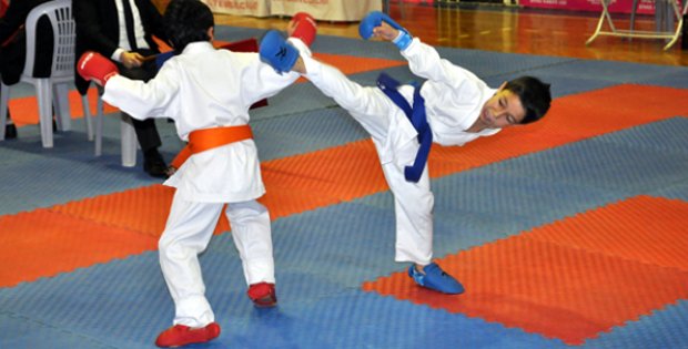 Metropol Sivas Karate Liginde Yoğun Müsabakalar